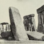 Reconstrução de Stonehenge, História de Stonehenge, Monumento pré-histórico, Arqueologia de Stonehenge, Segredos de Stonehenge, Escavações em Stonehenge, Arqueologia britânica, Conservação de monumentos, Estrutura de pedras, Pedras de Stonehenge, Teorias sobre Stonehenge, Patrimônio histórico, Argamassa de cal, Pedras misteriosas, História da arqueologia, Passado pré-histórico, Pedras antigas, Construções milenares, Descobertas arqueológicas, Conservação de patrimônio histórico