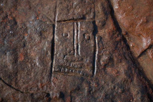 Pinturas rupestres amazônicas, Caretas do Rio Manaus, Arqueologia subaquática, Civilizações antigas na Amazônia, Arte rupestre submersa, Rios Negro e Amazonas, Seca e descobertas arqueológicas, Significado das pinturas rupestres, História submersa da Amazônia, Emoções nas Caretas, Megafauna na Idade do Gelo, Desafios da arqueologia fluvial, Mudanças climáticas e sítios arqueológicos, Expedição subaquática na floresta amazônica, Preservação de petróglifos, Impacto do Rio Negro nas descobertas, Técnicas de datação em arte rupestre, História da ocupação humana na Amazônia, Sociedades antigas em períodos de seca, Confluência dos rios e patrimônio histórico.