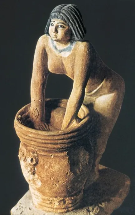 Bebidas Alcoólicas na Pré-História, Fermentação e Civilizações Antigas, Arqueologia e Cultura do Álcool, Evolução da Produção de Cerveja, Achados Arqueológicos em Cerâmica, Rituais e Festas na Antiguidade, Bebidas Fermentadas em Diferentes Culturas, Impacto da Cerveja na História Humana, Tecnologia Antiga de Produção de Bebidas, Cerveja e Desenvolvimento da Agricultura, Bebidas Alcoólicas como Patrimônio Cultural, Análises Químicas em Artefatos Antigos, Arqueologia Experimental em Produção de Cerveja, Mitos e Lendas sobre a Origem da Cerveja, Significado Social da Cerveja na Antiguidade, Marcadores Arqueológicos de Consumo de Álcool, Rastros de Bebidas Alcoólicas em Sítios Arqueológicos, Artefatos de Armazenamento de Bebidas na História, Uso de Plantas e Grãos na Fabricação de Cerveja Antiga, Variedade de Estilos de Cerveja ao Longo do Tempo.