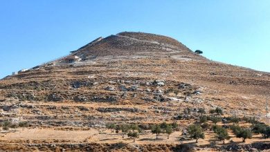 Monte do Paraíso, Monte dos Francos, Heródio, Montanha vulcânica em forma de cone, Ruínas de antiga fortaleza, Jebel el-Fureidis (جبل الفرديس), Paraíso terrestre, Aspectos culturais, Tradições palestinas, História da montanha, Narrativa cultural, Mudança cultural ao longo do tempo, Literatura histórica, Processo cultural, Monte pitoresco, Viajantes e pesquisadores, Ordem cronológica das tradições, Evidências históricas, Guia israelense, Outubro de 2010, Março cultural, Importância histórica do local